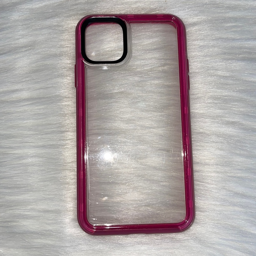 iPhone 11 Pro Max  Otterbox case USED